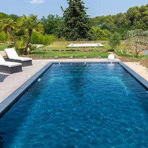 Villa Juliane, Cadenet